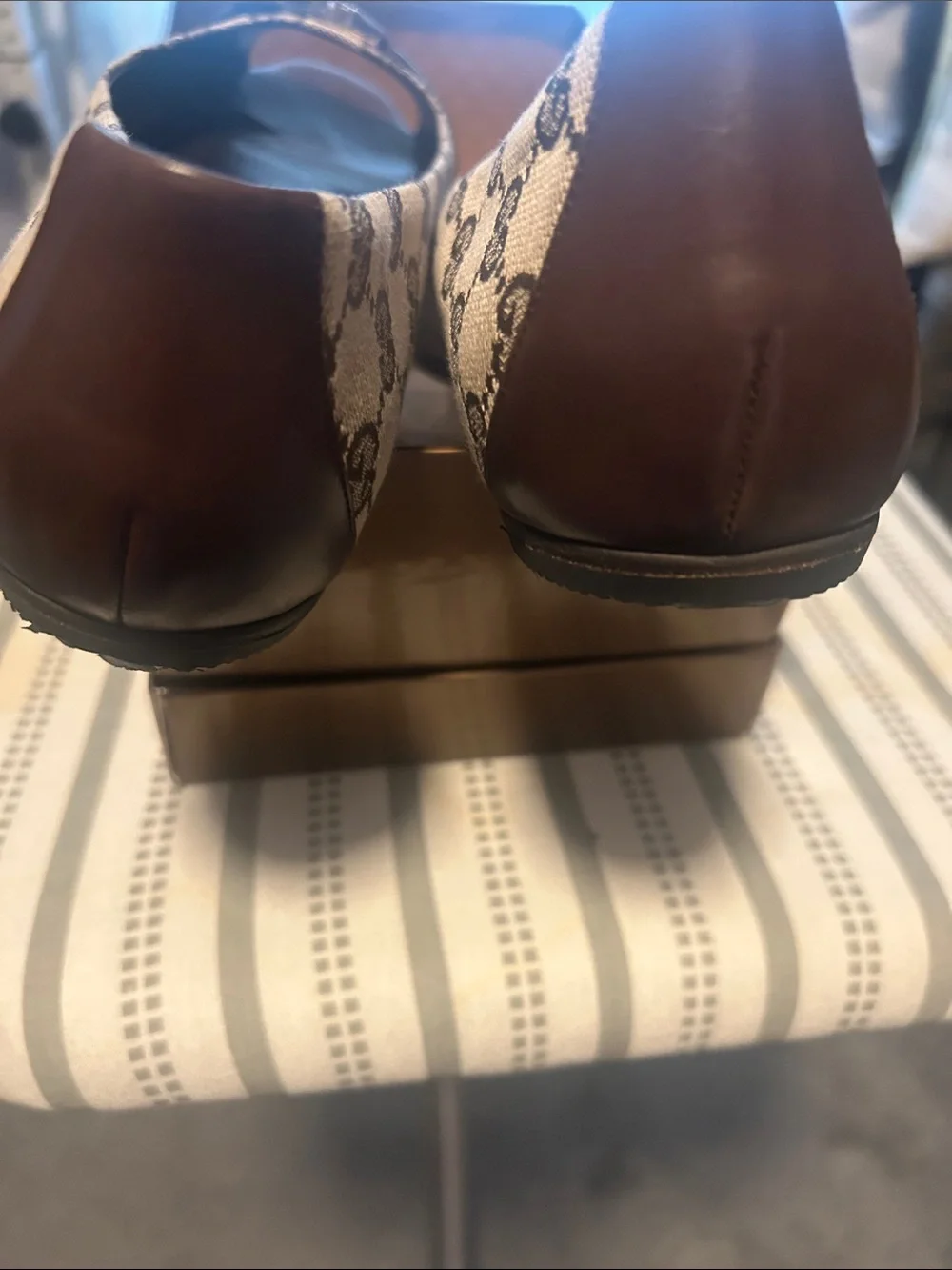 Gucci Vintage Beige Brown GG Canvas Peep-Toe Flats with Brown Leather Trim
